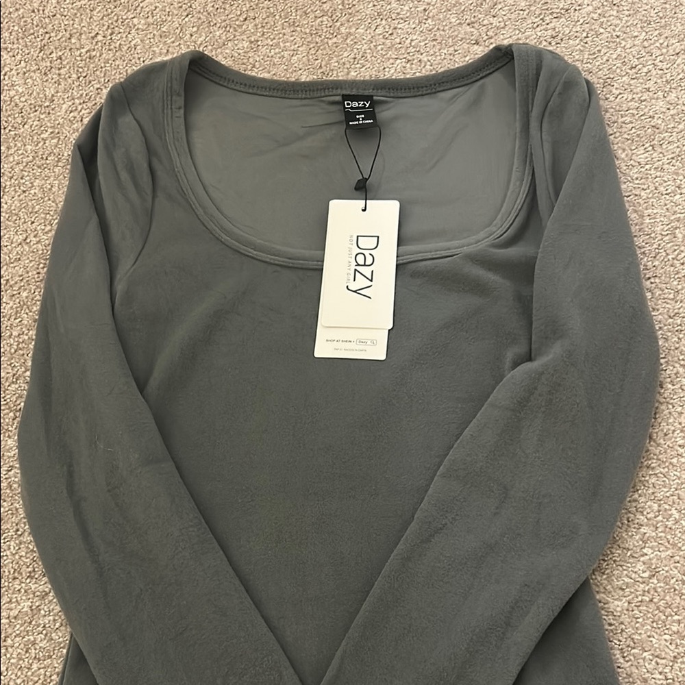 Women's Gray Top